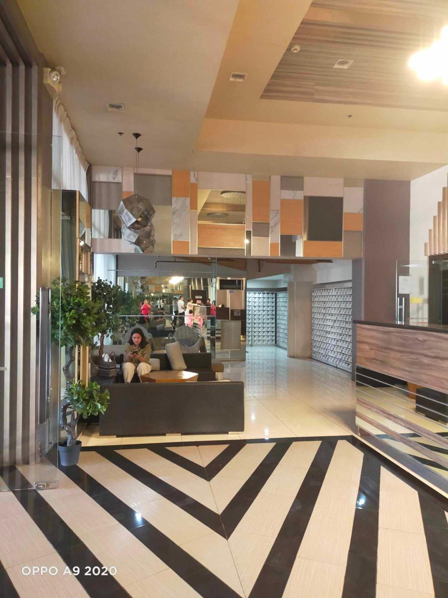 The Persimmon Studios Cebu Luaran gambar